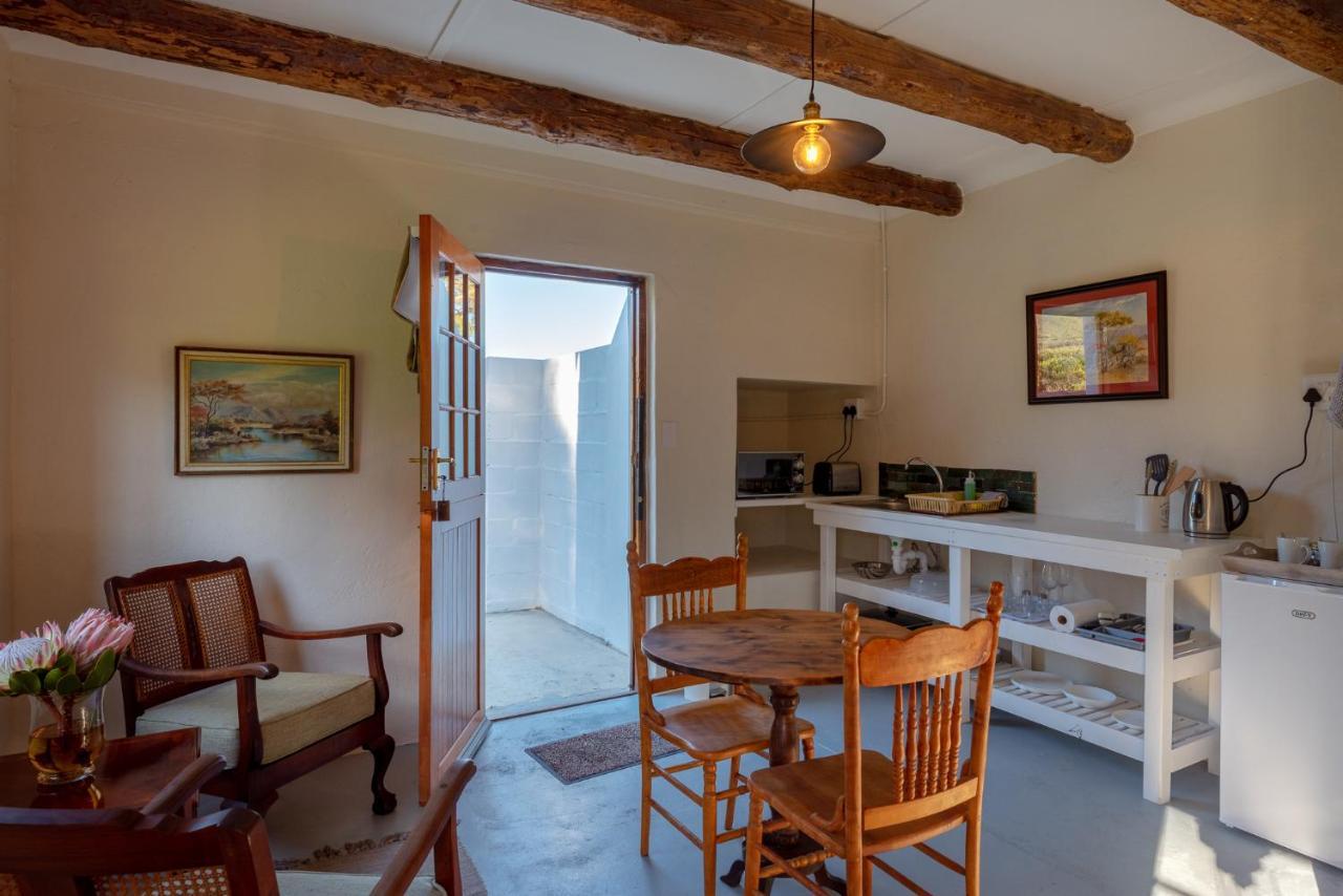 Honeyrock Cottages Kleinmond Exteriör bild