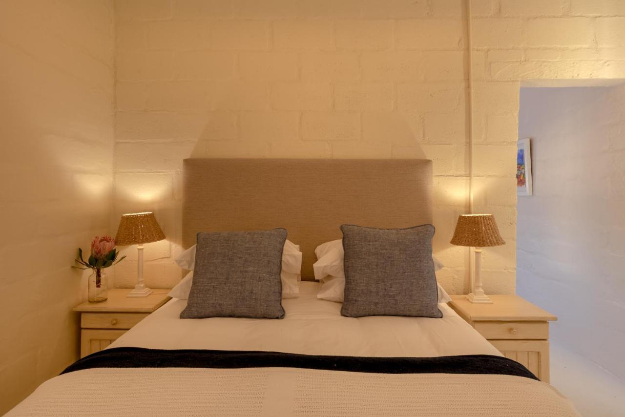 Honeyrock Cottages Kleinmond Exteriör bild