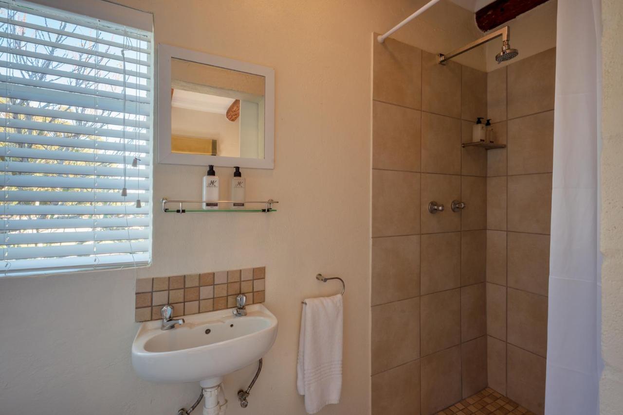 Honeyrock Cottages Kleinmond Exteriör bild