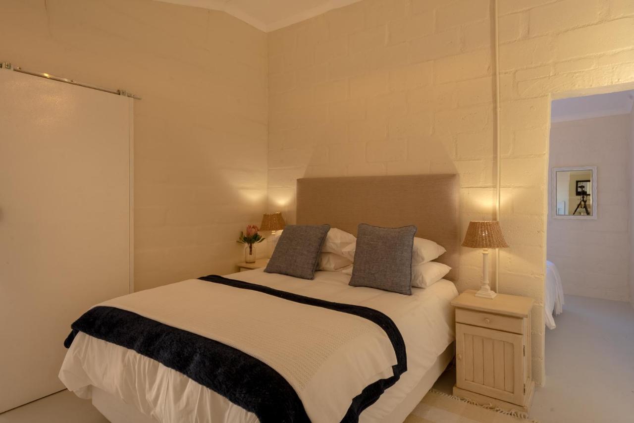Honeyrock Cottages Kleinmond Exteriör bild