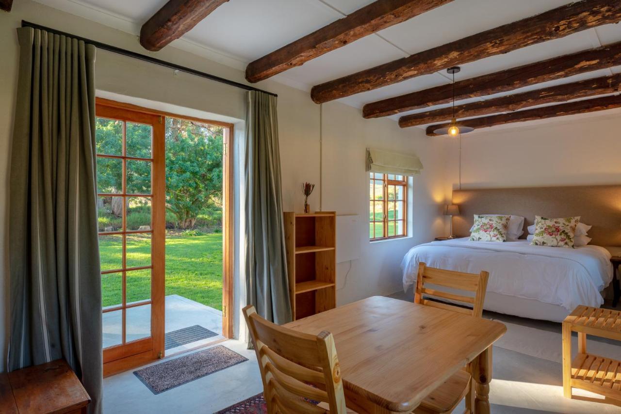 Honeyrock Cottages Kleinmond Exteriör bild
