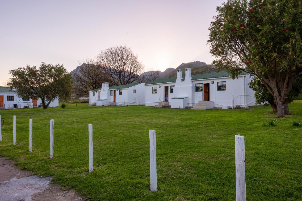 Honeyrock Cottages Kleinmond Exteriör bild